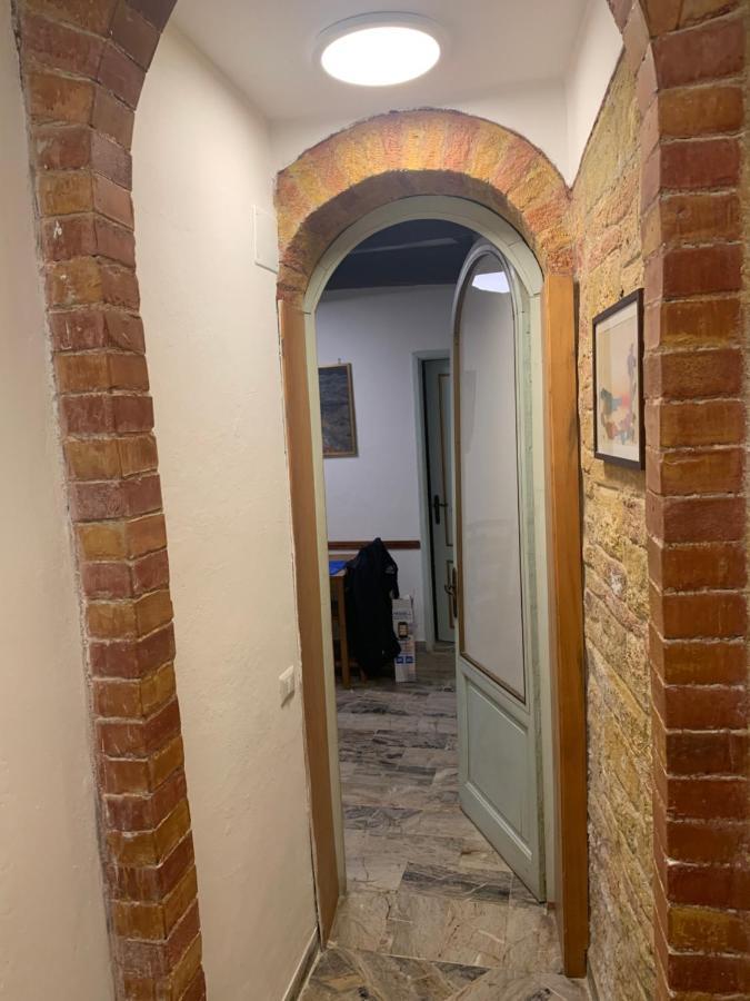 Leone Leilighet San Gimignano Eksteriør bilde